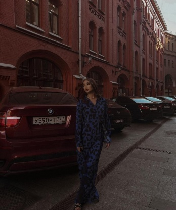 Раскрою перед вами все свои секреты, чтобы вы почувствовали максимальное наслаждение. Я знаю, как доставить удовольствие и удовлетворить ваши самые сокровенные желания. Моя привлекательная внешность и стиль одежды не оставят вас равнодушными. У меня есть много фотографий, чтобы вы могли убедиться в моей красоте. Я гарантирую вам полную конфиденциальность и безопасность. Живу в Москве, готова приехать к вам или принять вас у себя. Обращайтесь ко мне, и вам не понадобятся другие девушки. 💋 2050, 23 года